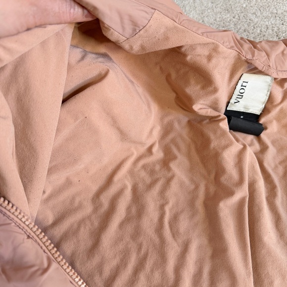 Vuori Women’s Canyon Insulated Jacket Full Zip Primaloft High Neck in Rose M - Picture 15 of 15